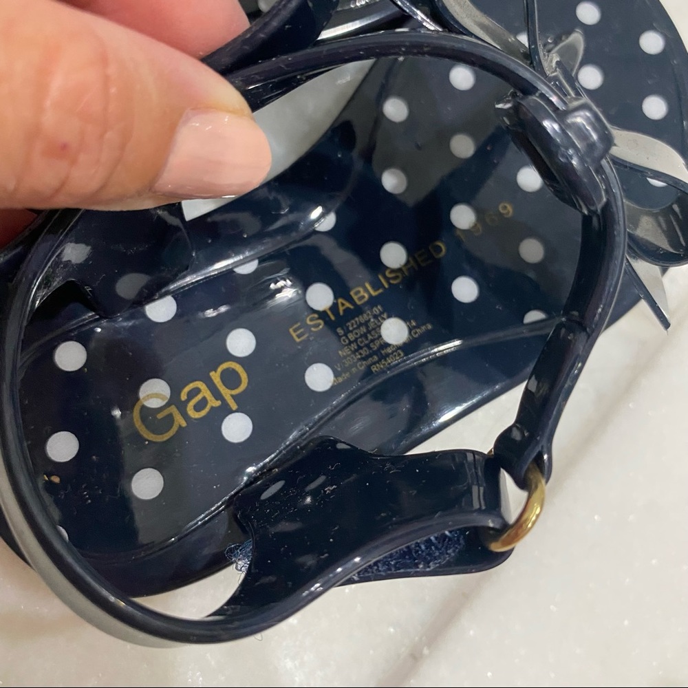 SOLD - Baby Gap Navy with Polka Dot Jelly Sandals Size 7 - Picture 5 of 9